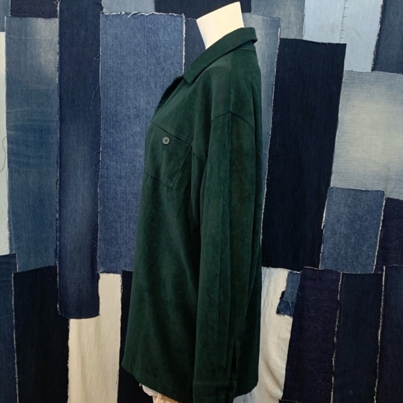 Button Down Blouse‼️ (3/$25) - Picture 2 of 6